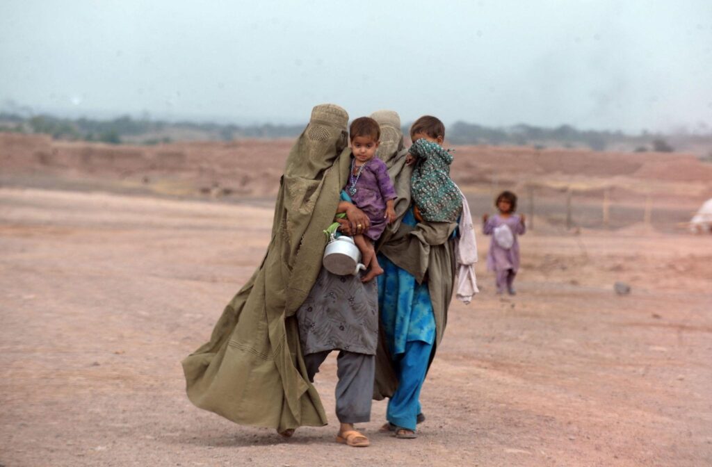 civils fuient nord-ouest Pakistan après des alertes de sécurité