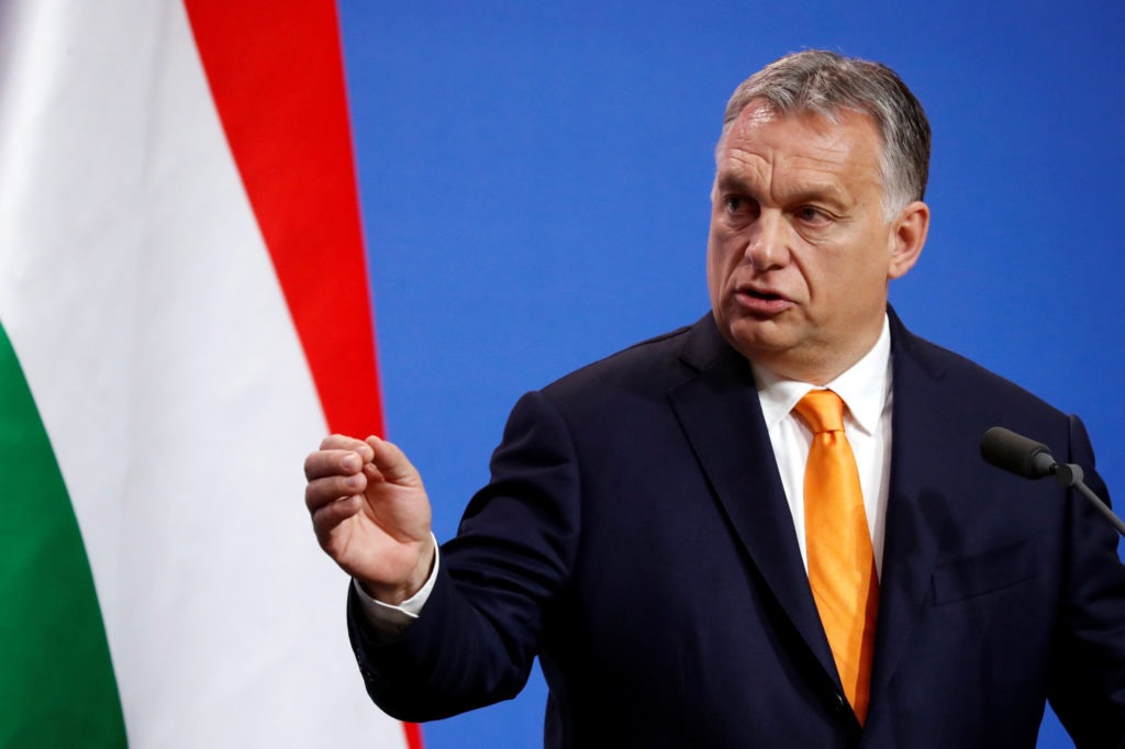 Le Premier ministre Viktor Orban bloquant l'Aide financière à l'Ukraine lors du sommet de Bruxelles.