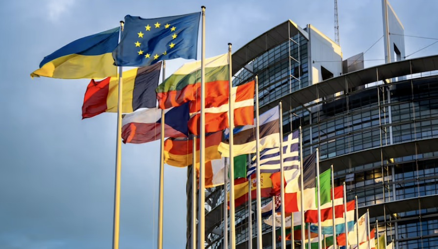 Ministre Szijjártó Hongrie veto prêt UE