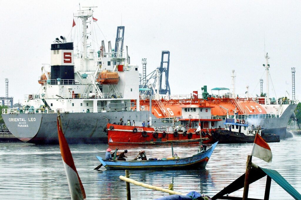 Impact des sanctions européennes énergie sur les infrastructures portuaires de Géorgie.
