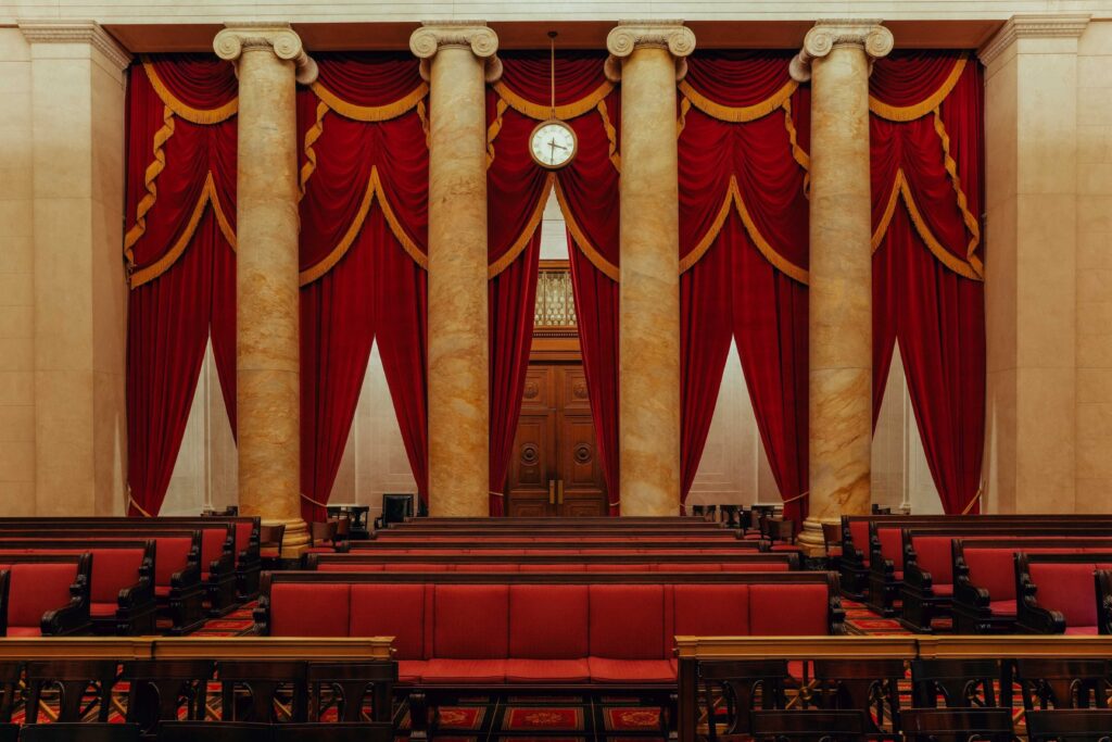 Serveurs sécurisés pour la justice américaine en 2026