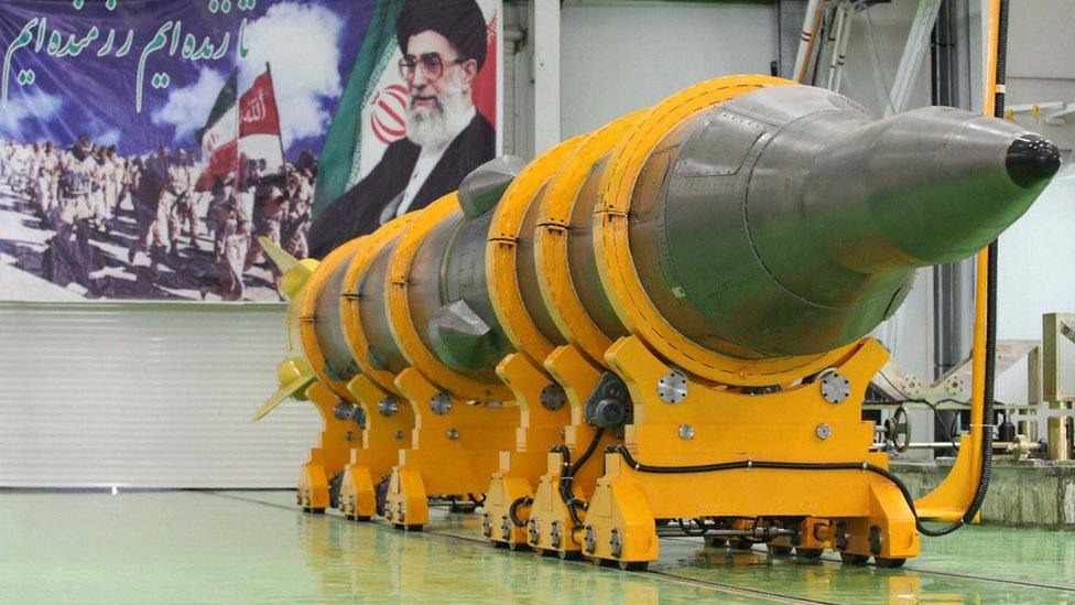 Vue satellite de l'installation nucléaire iranienne de Natanz après les frappes