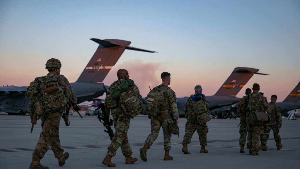 Présence militaire américaine avec avions de combat déployés au Moyen-Orient