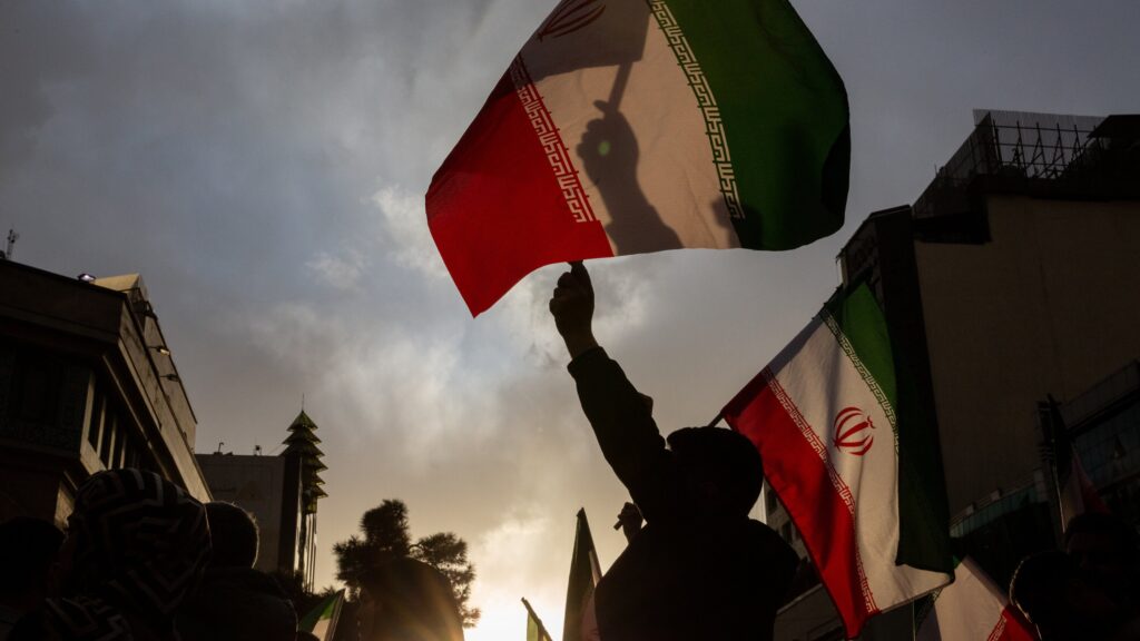 Donald Trump appelle au Soulèvement en Iran dans un message vidéo en 2026.