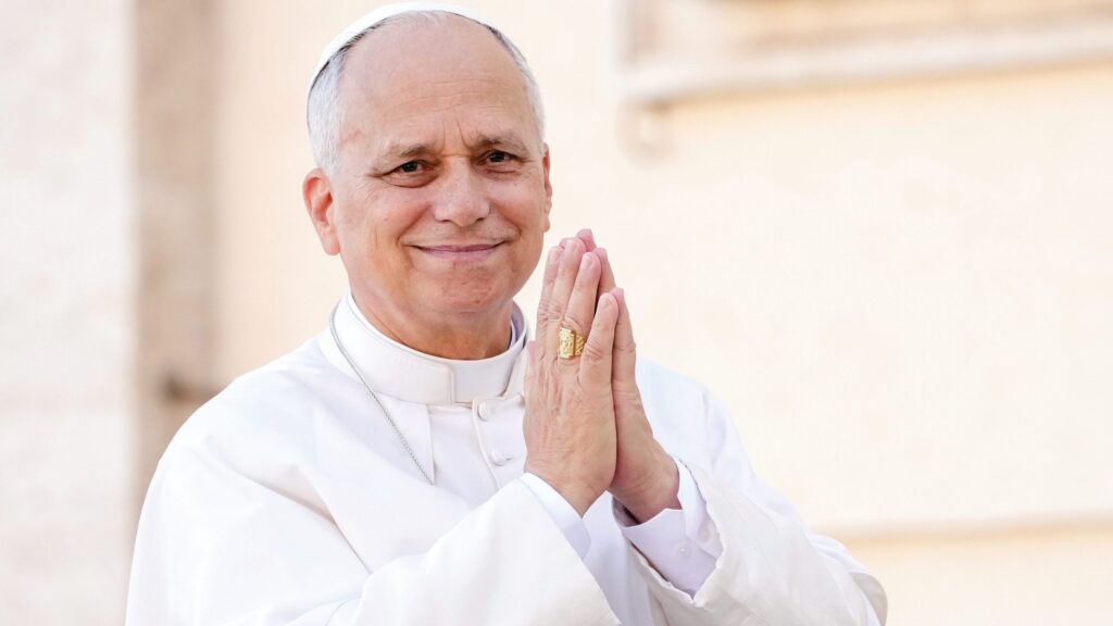 Le pontife maintient les critiques du pape Léon sur la guerre