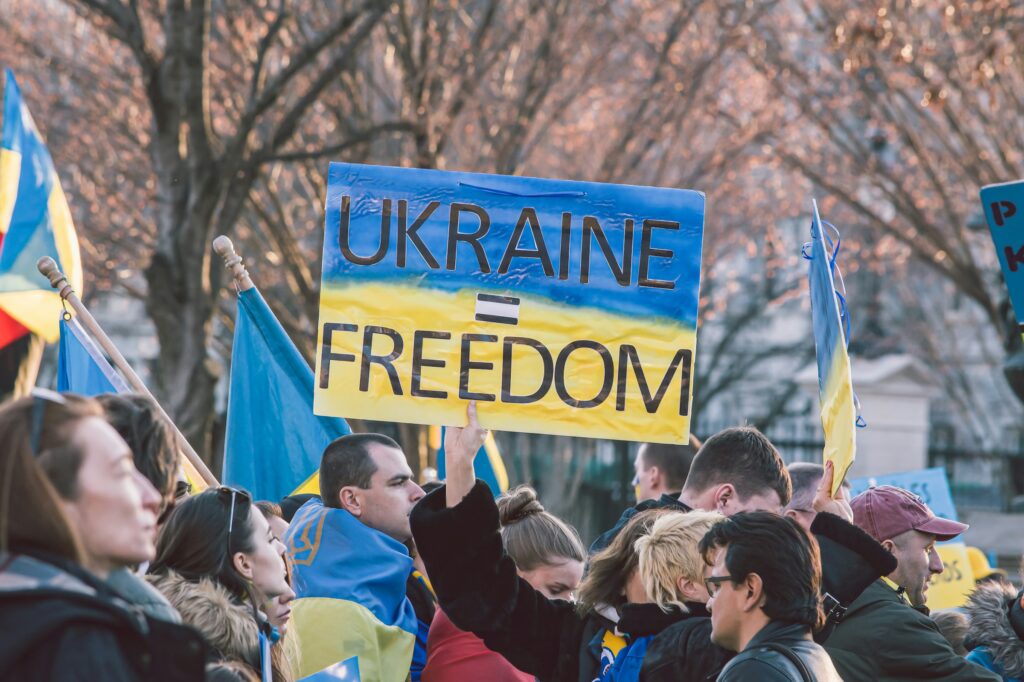 Vladimir Poutine annonce la fin de la guerre d'Ukraine au Kremlin