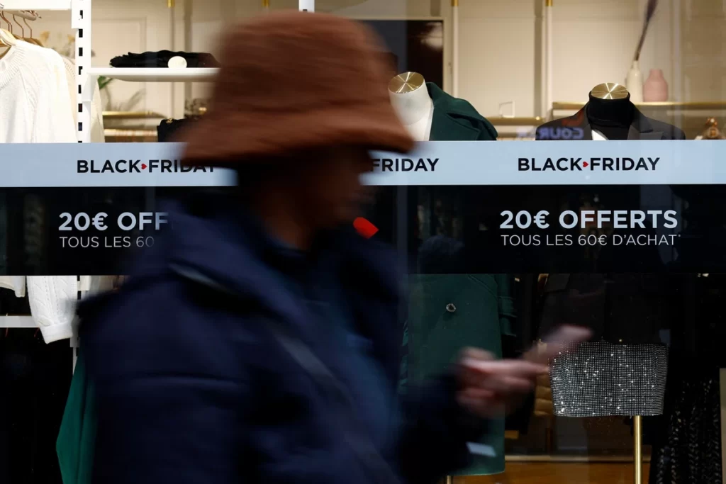 Gouvernement français urge boycott Black Friday pour raisons environnement