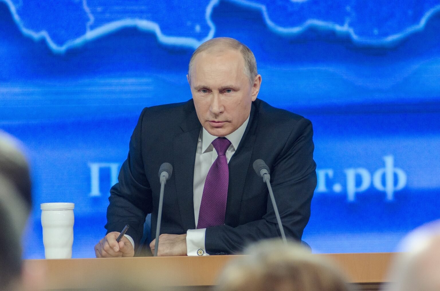Vladimir Poutine réélu en 2024 et la France prévenue: les relations franco-russes gelées Vladimir Poutine réélu et la France prévenue: les relations franco-russes gelées - Vladimir Poutine -©Дмитрий Осипенко