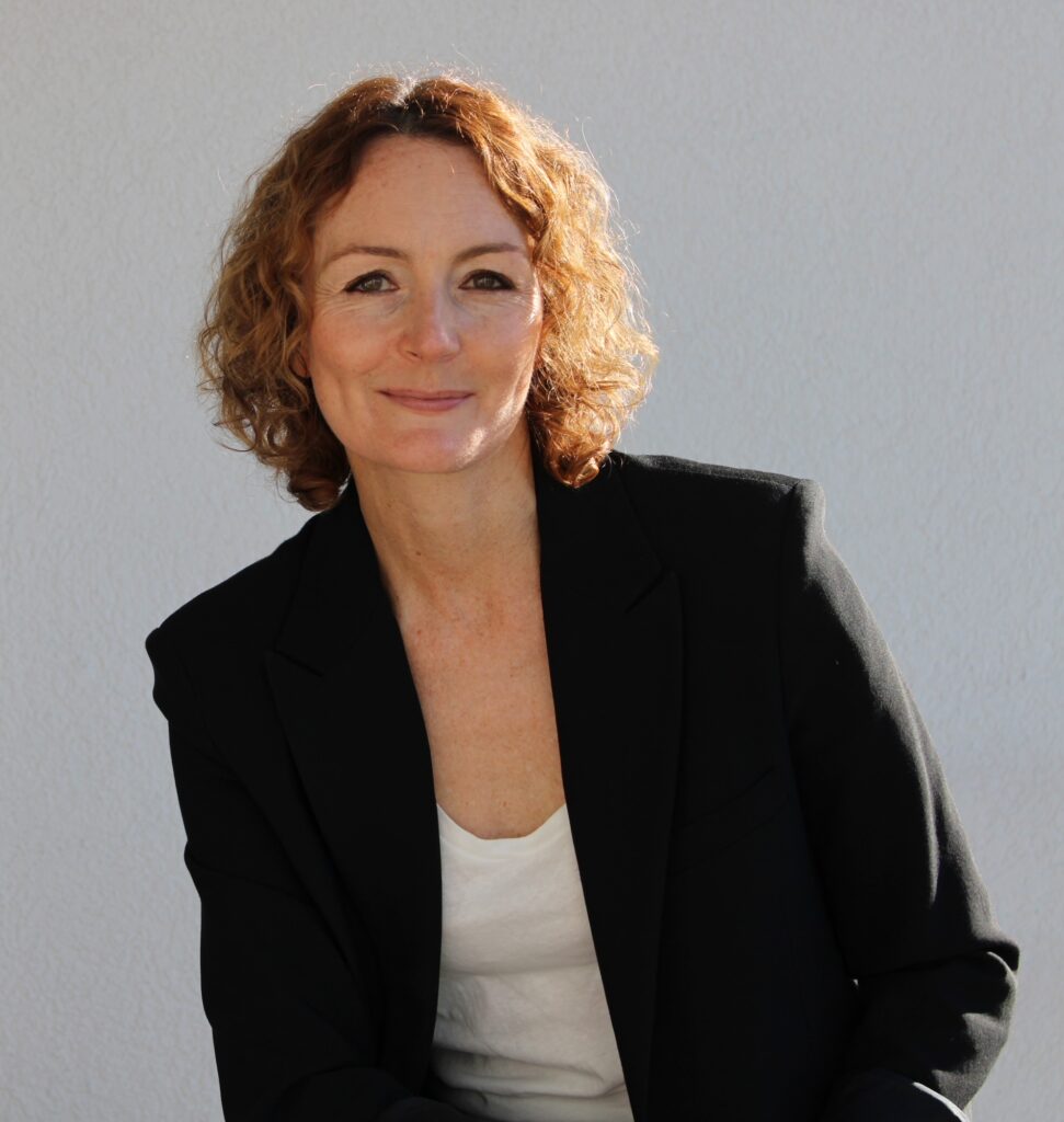 L'auteure Charlotte Léman écrit des romans qui apportent un peu de joie de vivre - Interview Exclusive.