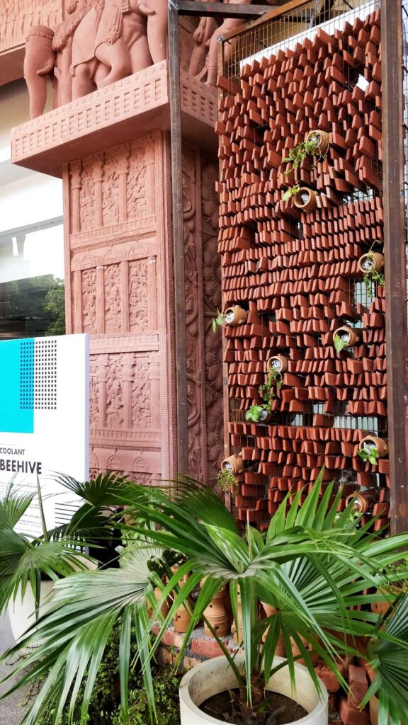 La Climatisation indienne ou l’Innovation Naturelle Inspirée par le Passé. La Climatisation Naturelle de Cool Ant fait des vagues.