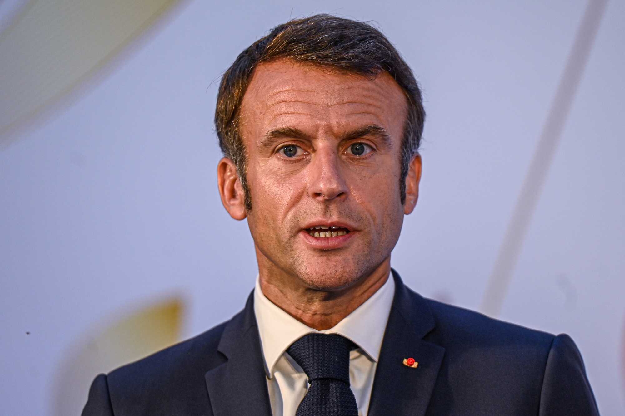 Emmanuel Macron risque-t-il vraiment de se faire destituer? Il semble que non. © Bloomberg