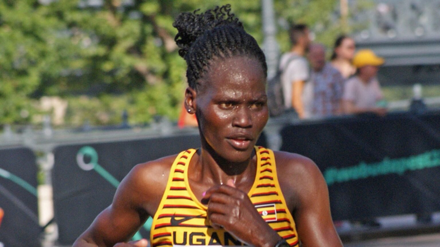 Rebecca Cheptegei – L’héroïne tragique des Jeux Olympiques s’éteint après des violences conjugales La mort de Rebecca Cheptegei illustre le fait que personne n'et à l'abri de violences conjugales.