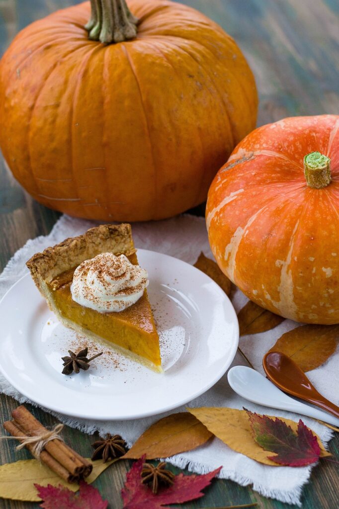 L’Histoire du Pumpkin Spice, un phénomène américain ancré dans le consumérisme. La tarte au "Pumpkin Spice" est un dessert populaire aux États-Unis. ©Daria Yakovleva.