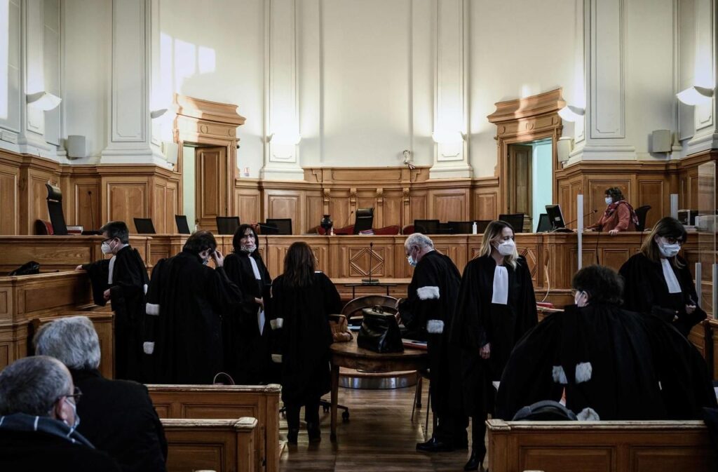 Le procès de Joël Le Scouarnec à Paris, sans jury populaire