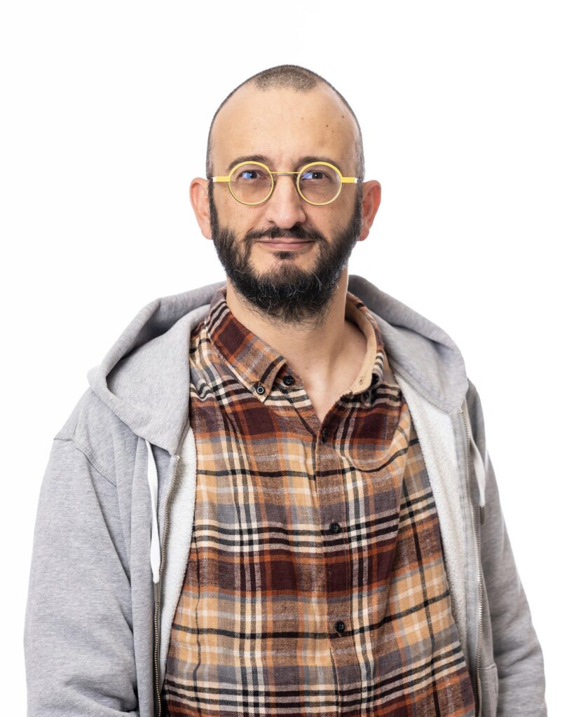 Julien Pierre nous explique que nous pouvons ressentir des émotions à sens unique face à une IA de plus en plus performante.