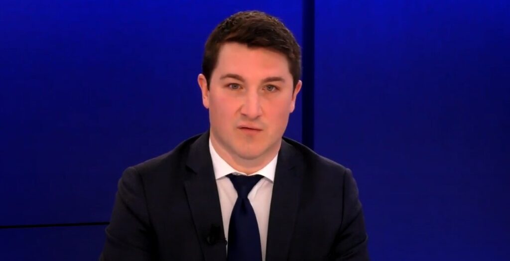 Le risque devient intelligent : ce que redoutent les entreprises en 2025 Jérôme Chartrain d'Allianz explique qu'il y a de nombreuses réglementations qui encadrent maintenant les entreprises, ce qui peut devenir un risque en cas de non-conformité.