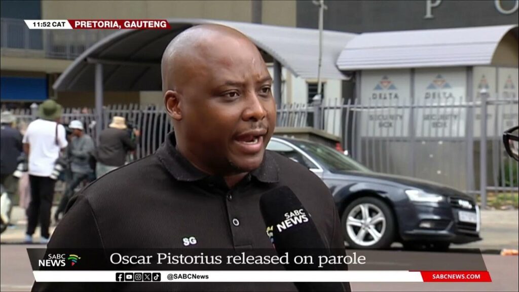 Afrique du Sud : la colère monte face à la banalisation des violences sexuelles Themba Masango est le fondateur de l'association Not In My Name et défend l'idée que les hommes doivent agir face aux crimes sexuels commis en Afrique du Sud