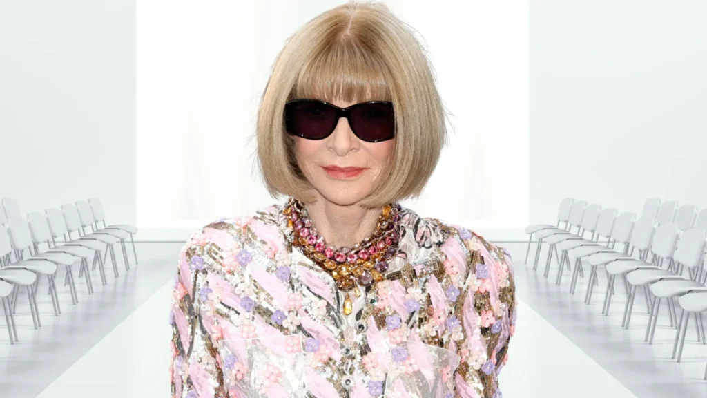 Le carré iconique d'Anna Wintour ne va pas complètement disparaître