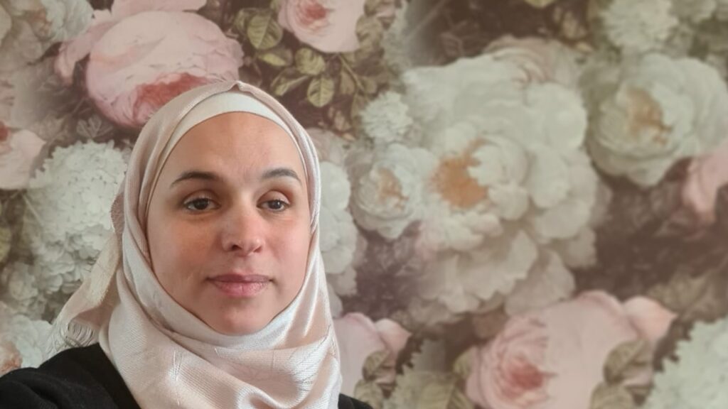 Thouraya Hejazi estime qu'il faudrait augmenter les subventions des ateliers de femmes en Syrie et octroyer 10000 à 12000 dollars américains pour les soutenir économiquement.