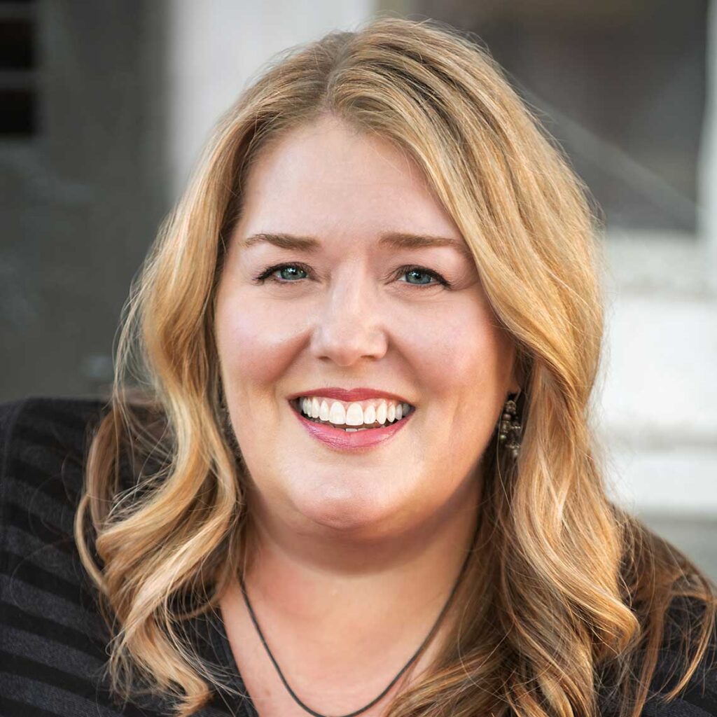 Mays explique le rôle du gaslighting dans l'infidélité