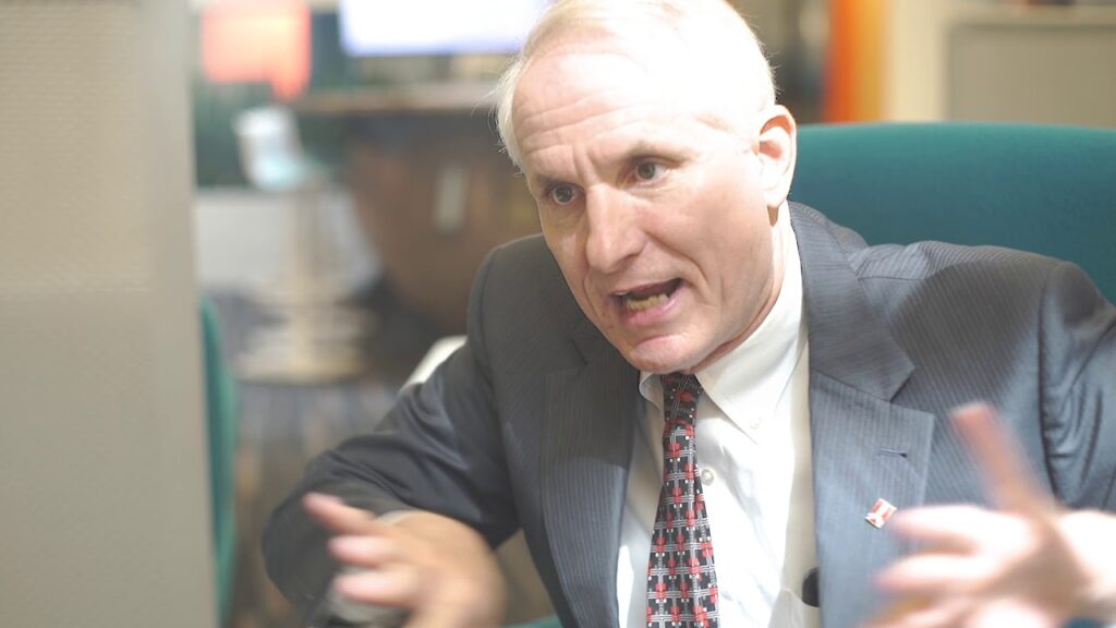 Joe Roddy explique clairement ce qu'il faut faire pour obtenir sa liberté financière.