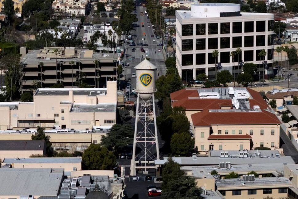 Acquisition de Warner Bros Discovery : Un accord de 110 milliards de dollars signé avec Paramount New York 2026 Analyse de l'action WBD suite à l'Acquisition de Warner Bros Discovery par Skydance.