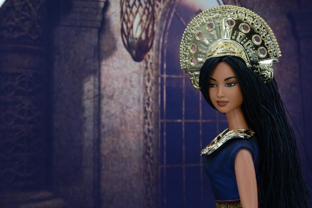 Barbie est un phénomène dans l'univers des jouets... et de la perception des femmes.