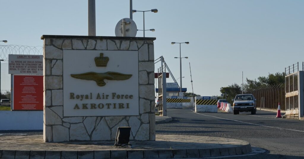 Attaque iranienne contre Chypre : La base britannique à Chypre n’a pas été prise pour cible par l’Iran Londres 2026 Drone suspecté lors de l'Attaque iranienne contre Chypre à Akrotiri