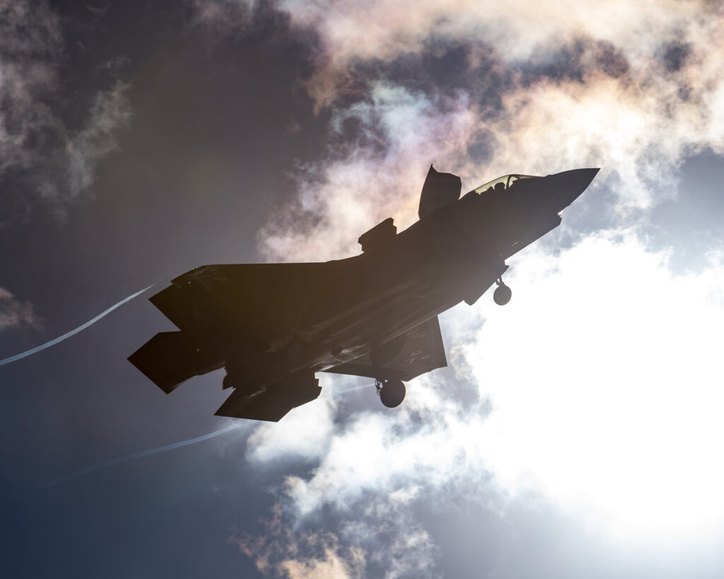 F-35 frappé ciblé par défense aérienne Iran