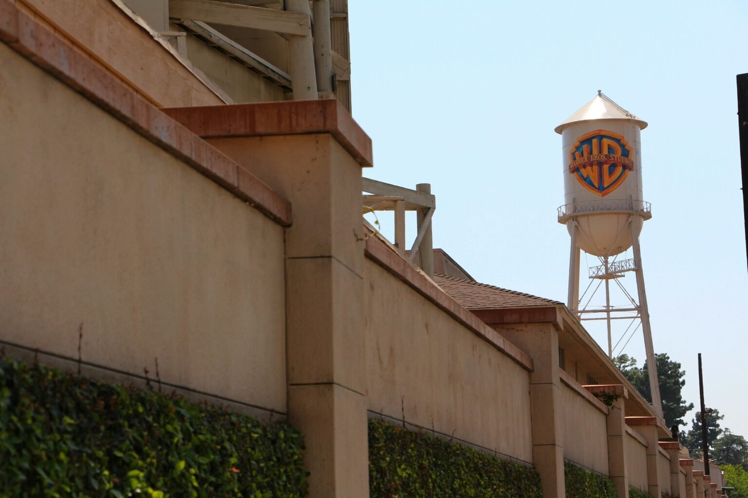 Stars opposées à l'Accord Paramount-Warner Bros