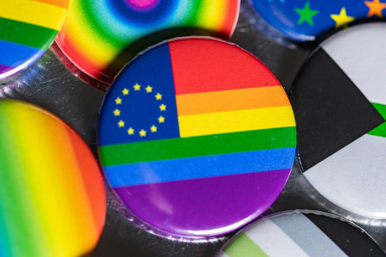 Présentation des mesures de protection alors que débute la campagne LGBTQ