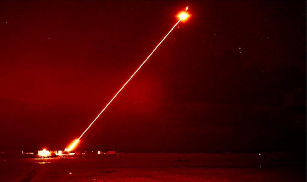 Système mobile d'armes laser pour la défense