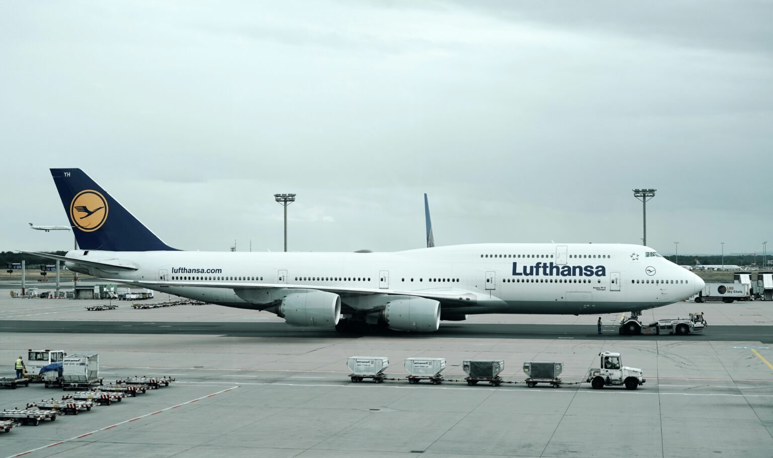 Avion au sol suite aux suspensions de vols vers le moyen-orient