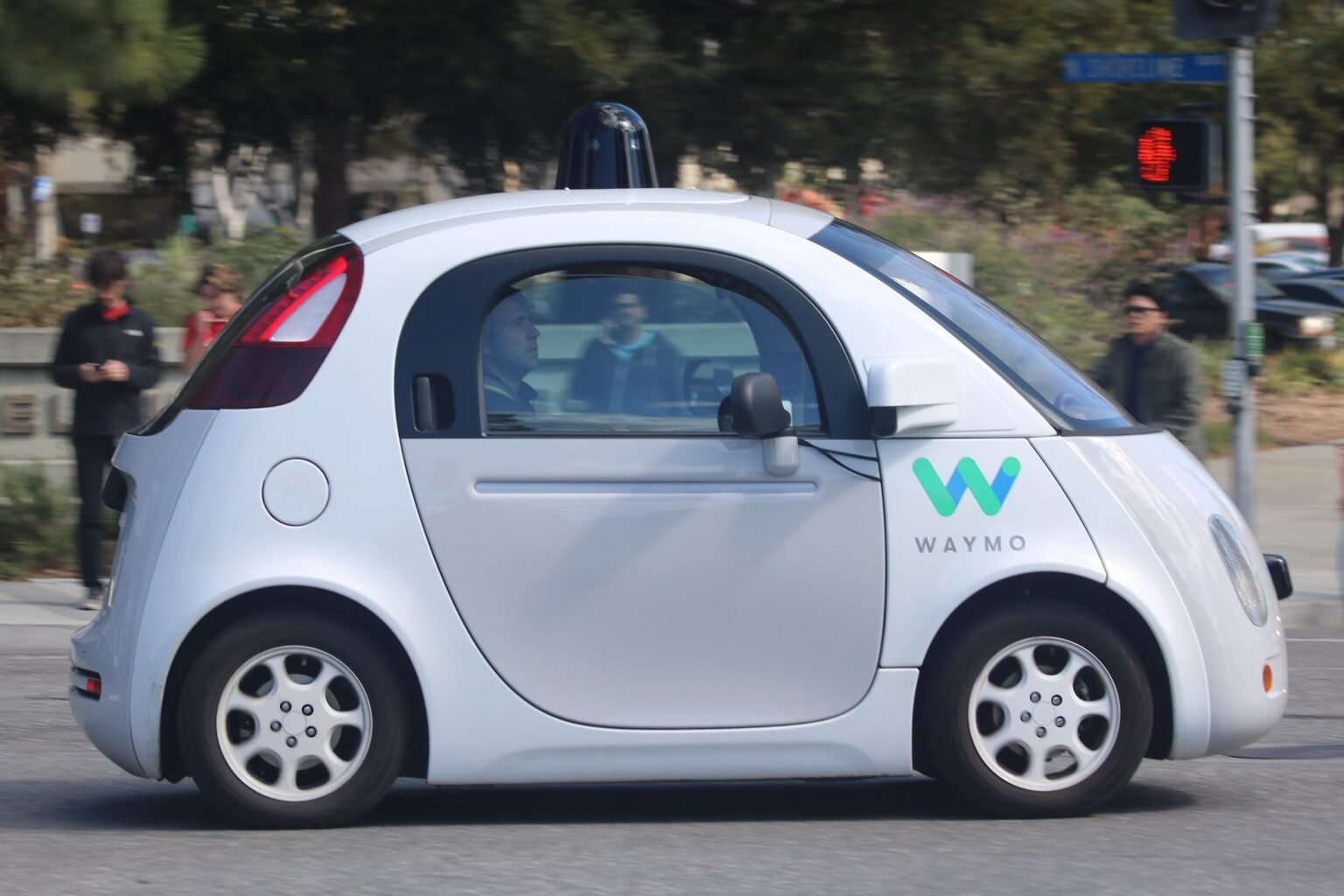 Robotaxi circulant en europe