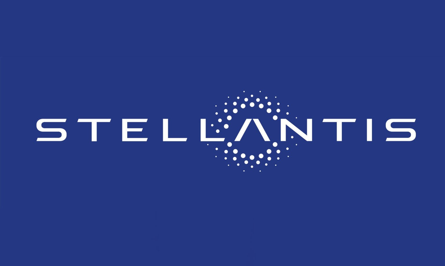 Modernisation des robots de montage soutenue par le constructeur Stellantis.