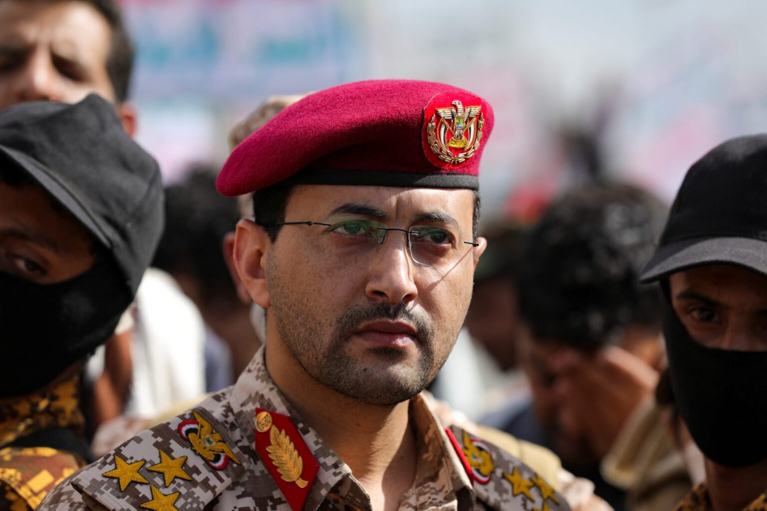 Les Houthis yéménites imposent un blocus naval total à Israël en mer Rouge erfgthnm