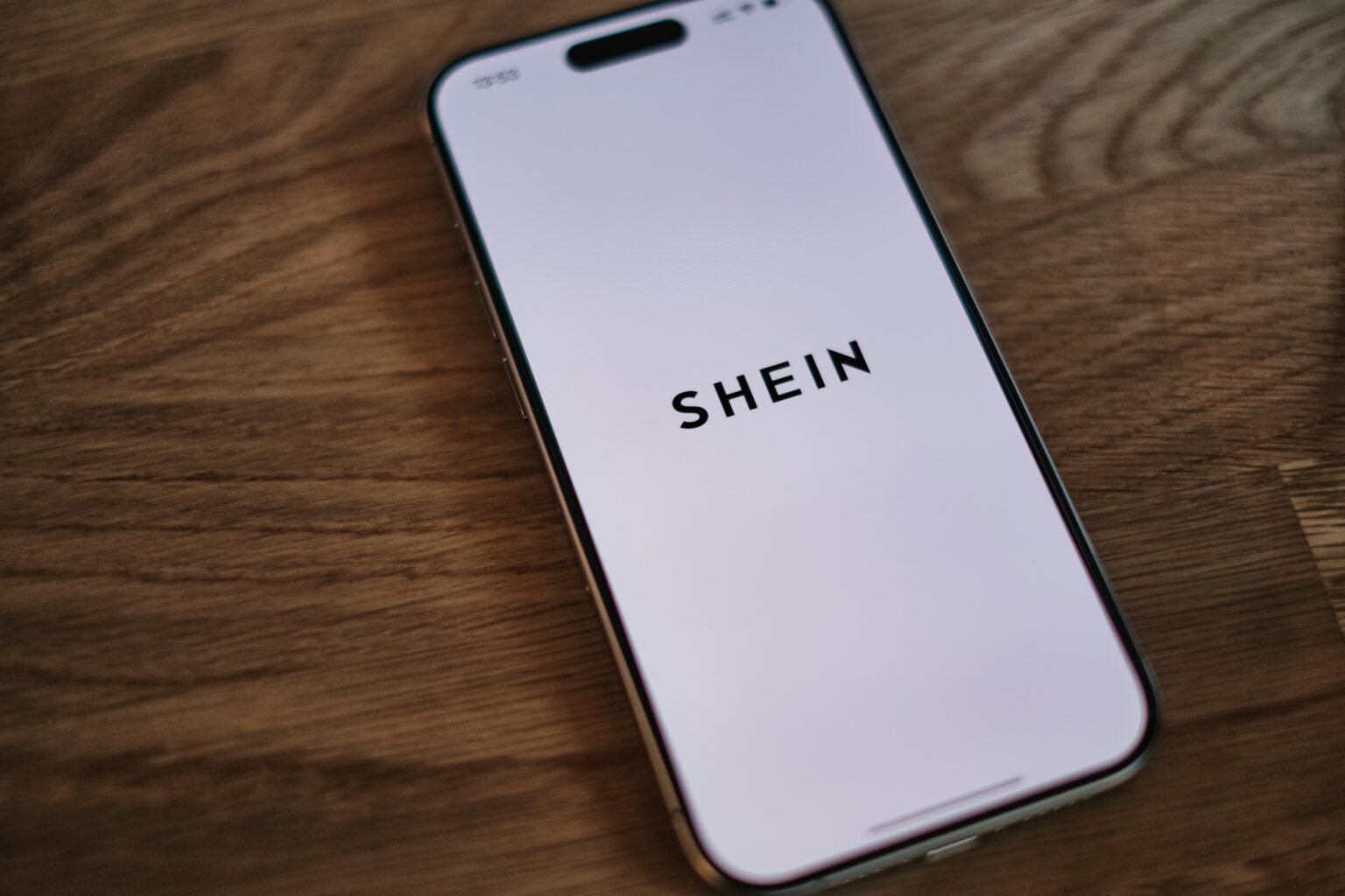 Logo Shein amende France