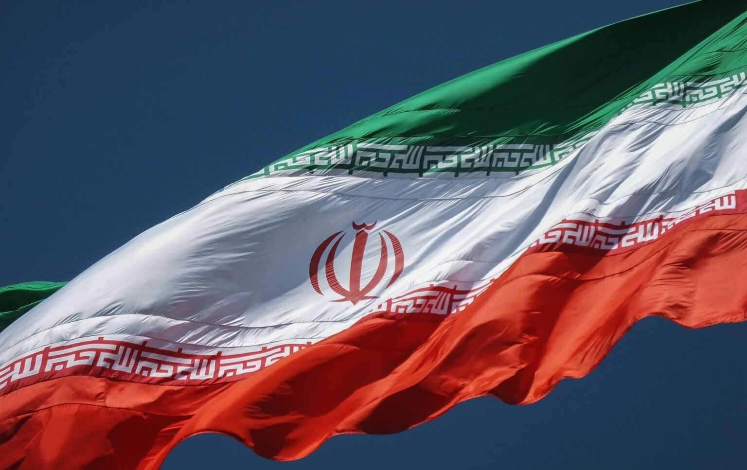 Israël lance de nouvelles frappes contre l’Iran malgré les avertissements de Trump Carte montrant Israël