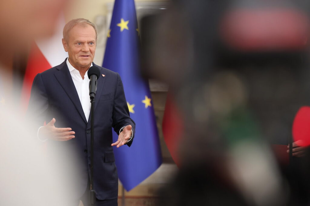 Pologne Donald Tusk estime que la crise avec l’Ukraine est une erreur de choix Le Premier ministre Donald Tusk dénonce l'erreur stratégique avec l'Ukraine