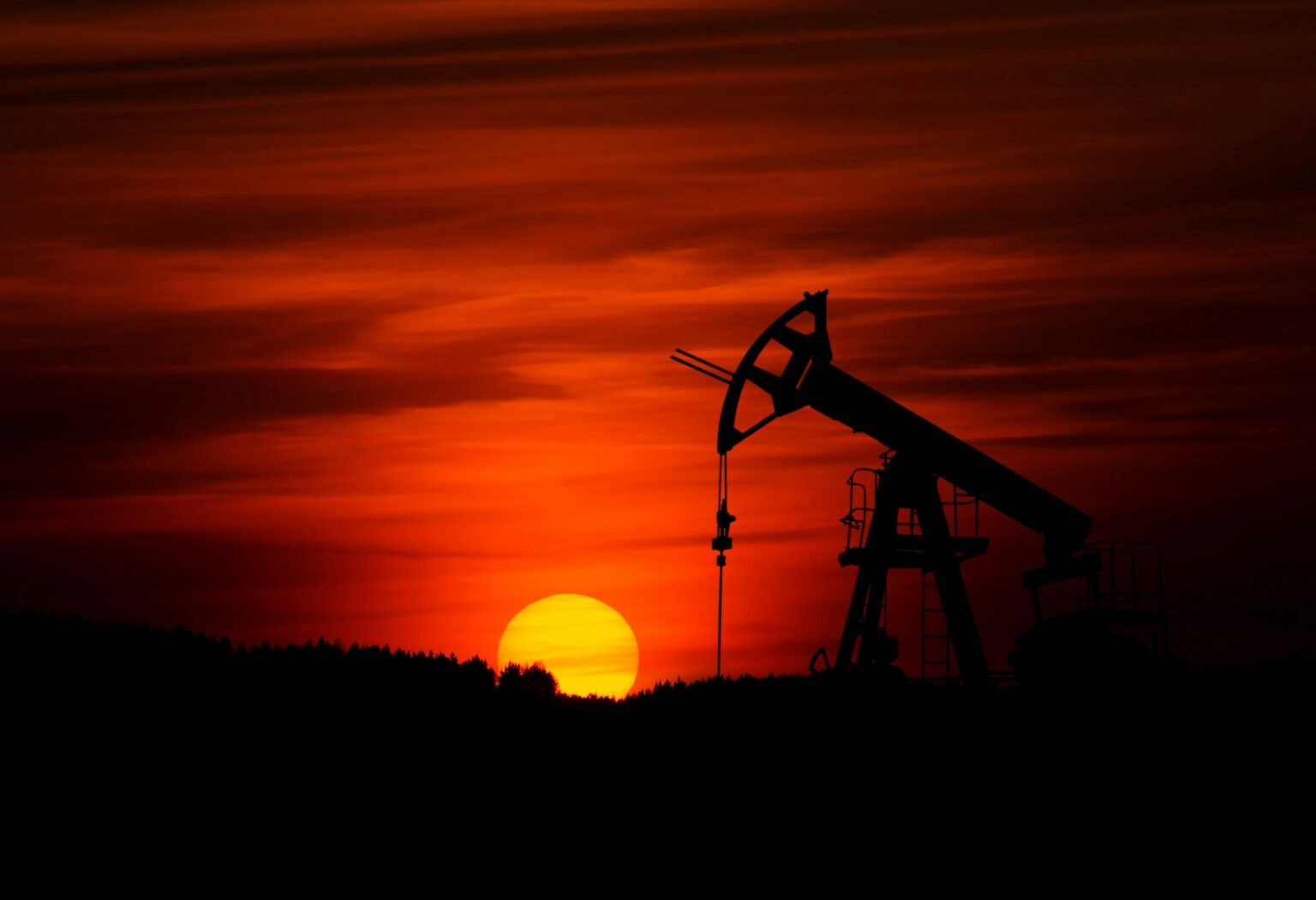 Le prix du pétrole grimpe de 3 dollars après les frappes israéliennes au Liban prix du pétrole iran-israel