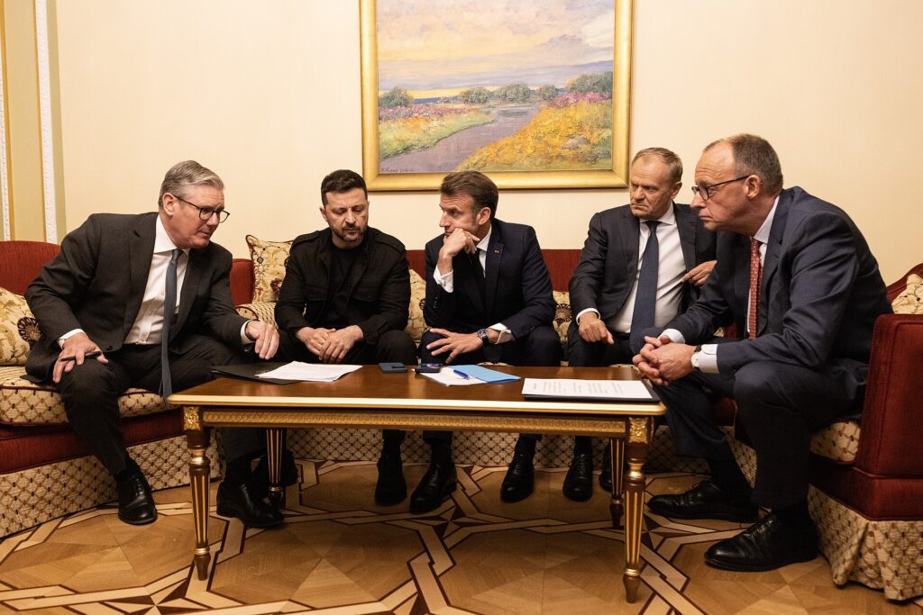 Emmanuel Macron présent au sommet de Londres
