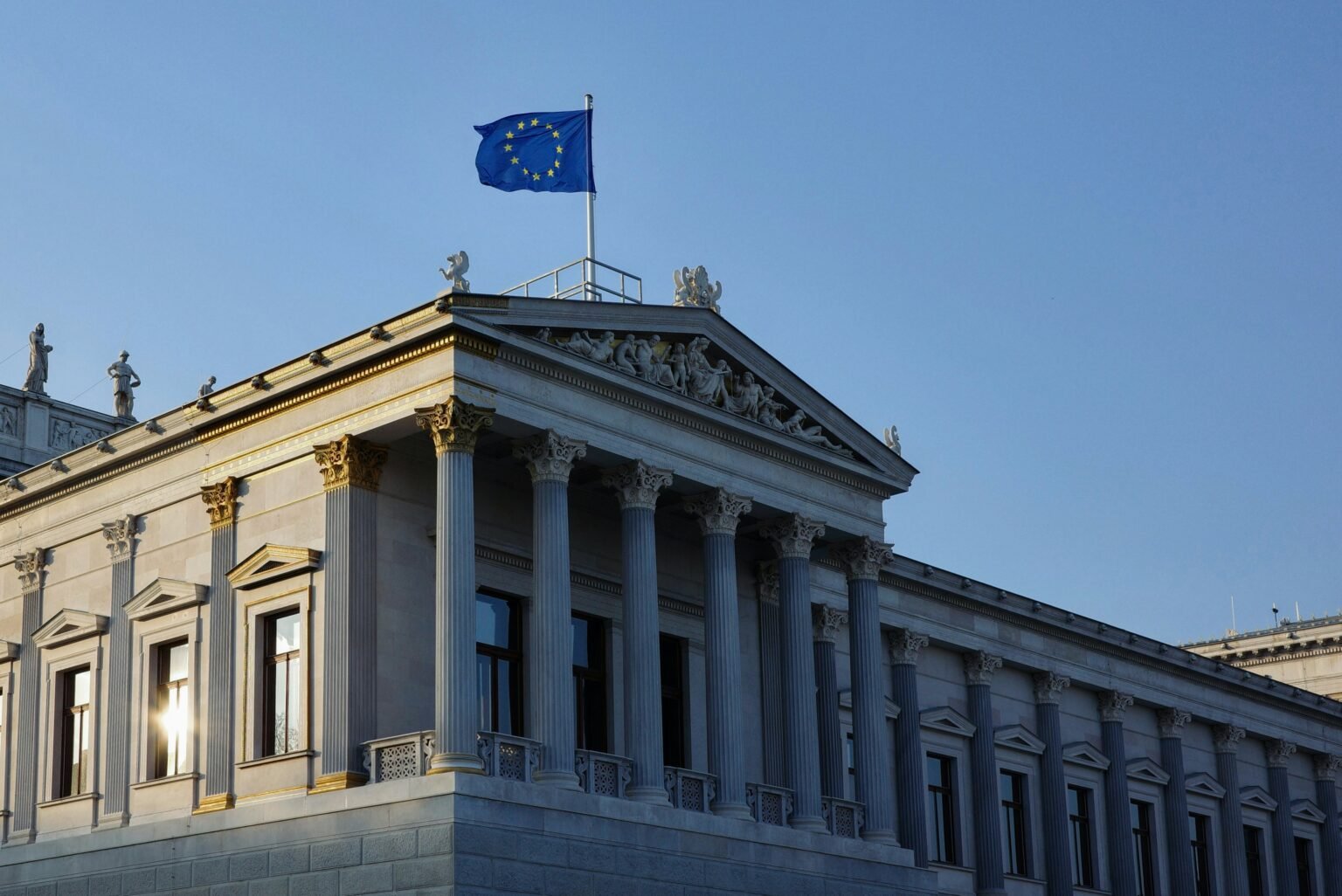 L’UE demande à Israël de cesser immédiatement l’escalade au Liban trdgfv