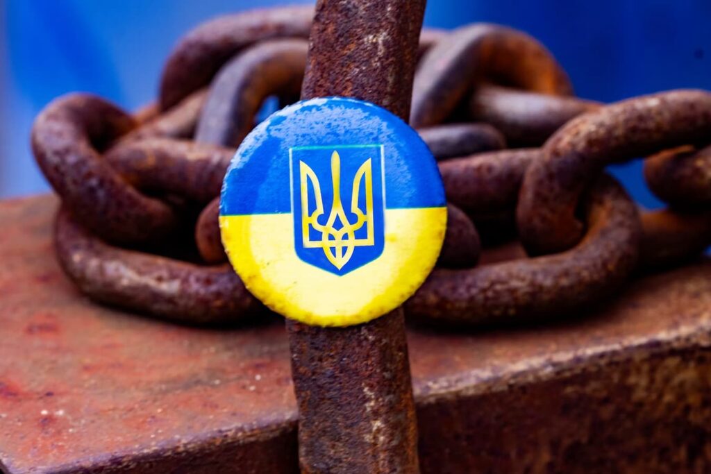 Un navire battant pavillon libérien touché au large de la Roumanie vers l’Ukraine Navire pour l'Ukraine touché au large de la Roumanie