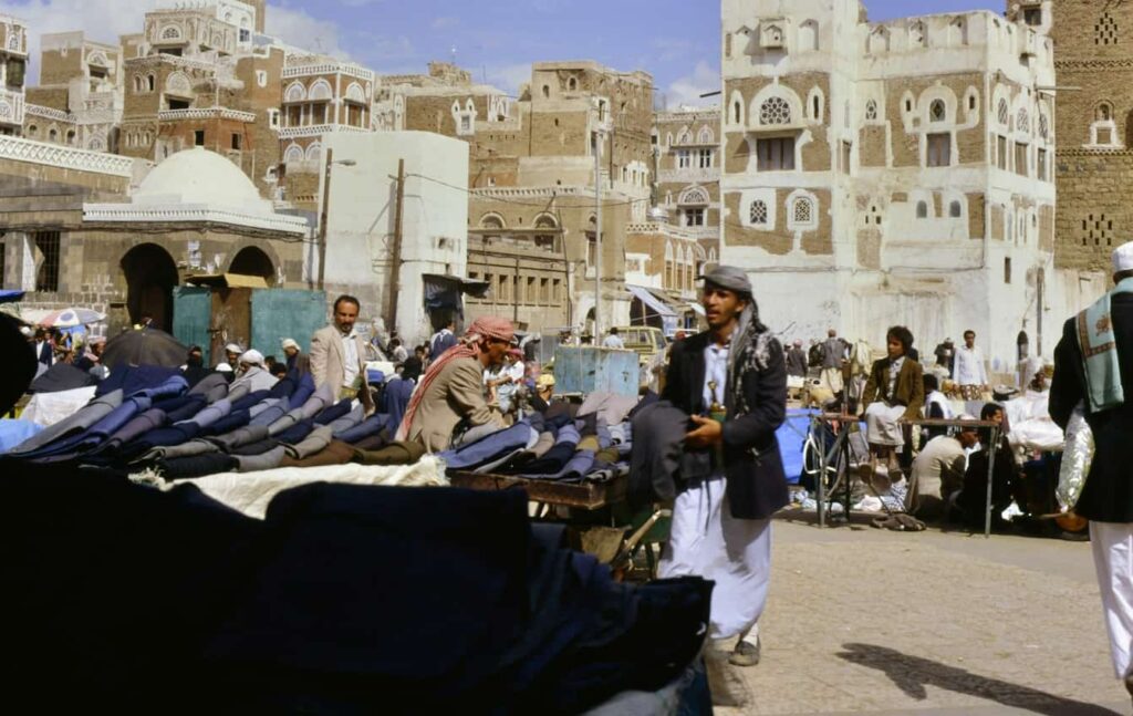 La recrudescence des tensions au Yémen menace de relancer le conflit armé conflit au yemen et reprise de la guerre