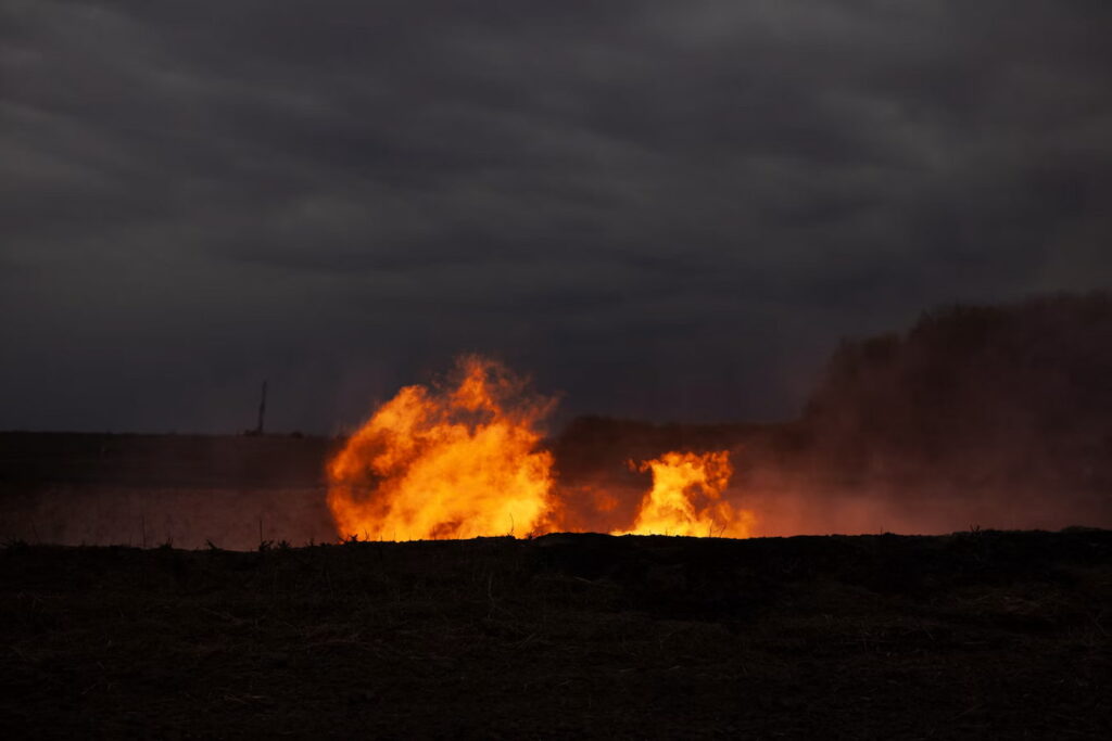 Une attaque iranienne en Jordanie cause la mort de deux militaires américains Explosion suite aux tensions liées aux militaires américains tués lors d'une attaque en Jordanie