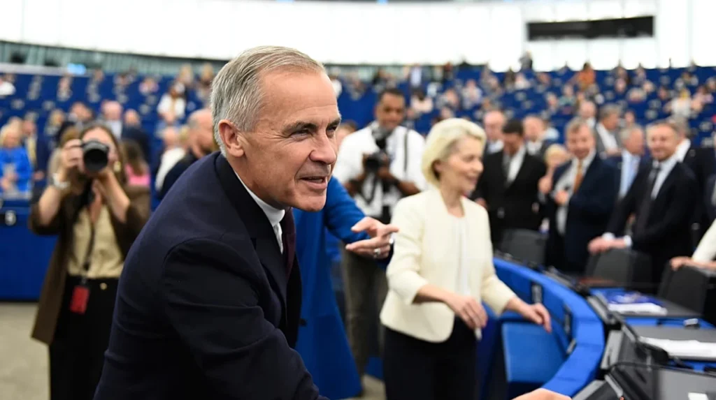L’UE invite le Canada à devenir son premier membre associé LUE invite le Canada à devenir son premier membre associé