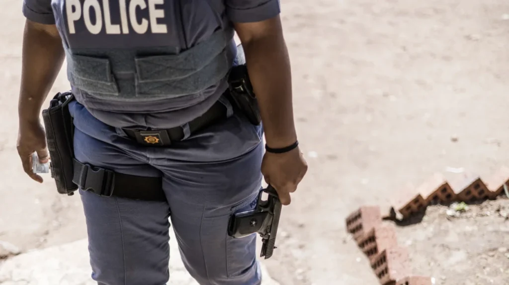 Police sud-africaine Un haut responsable inculpé de viol